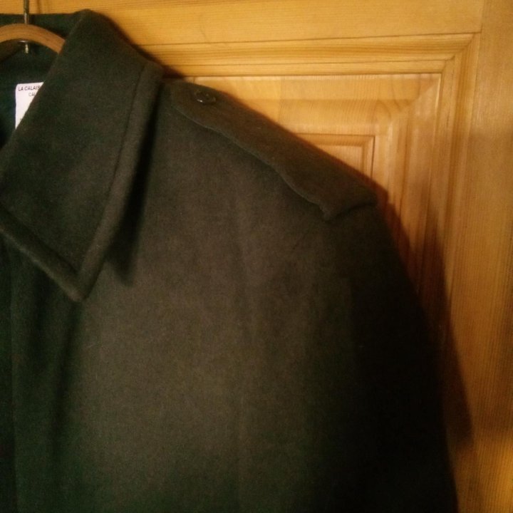Новое мужское демисезонное пальто Франция обмен