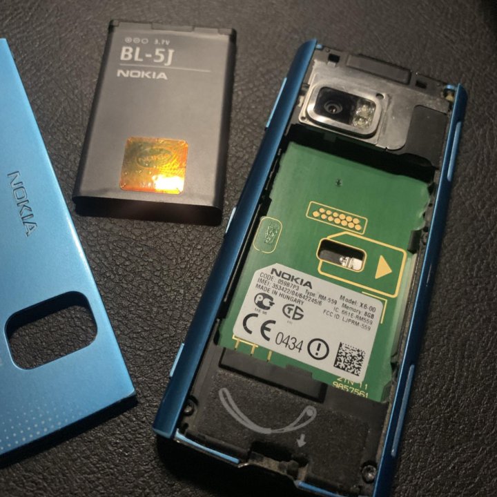 Смартфон Nokia X6 32GB