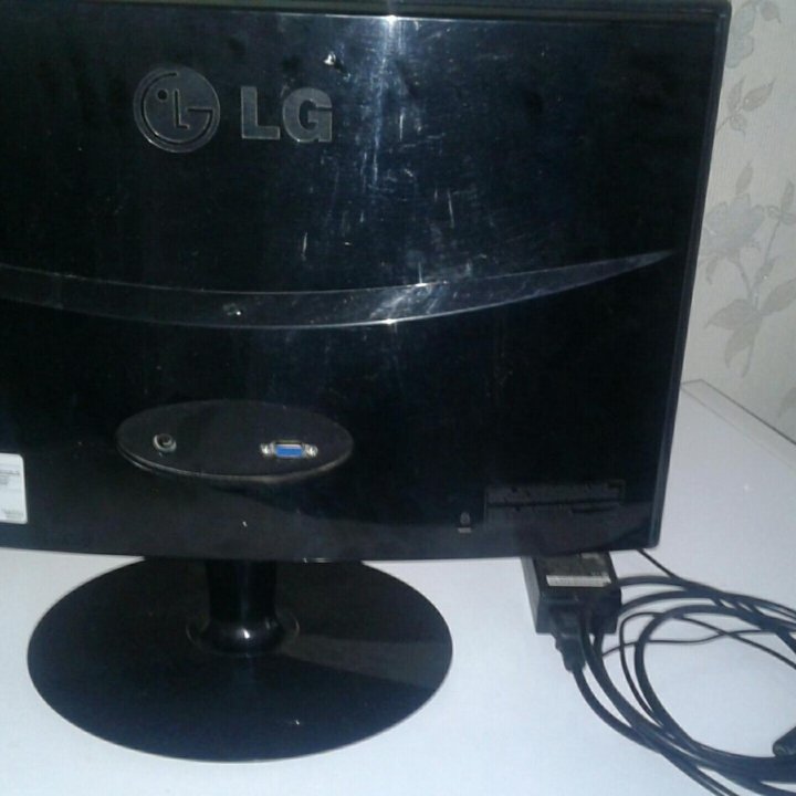 LG FLATRON E2040