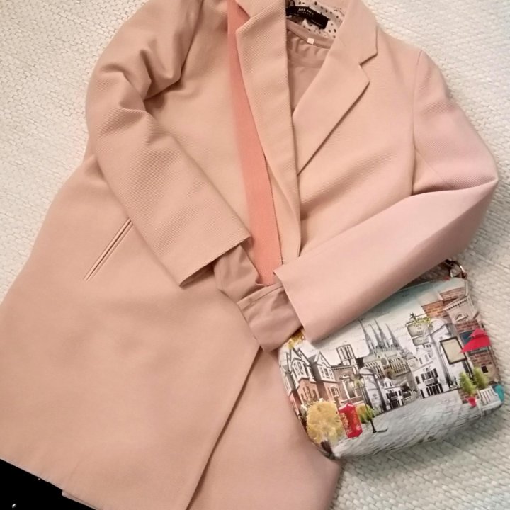 Новое пальто Zara пудрового цвета