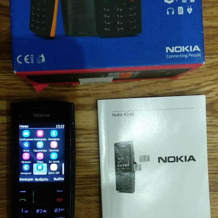 Nokia X2-02