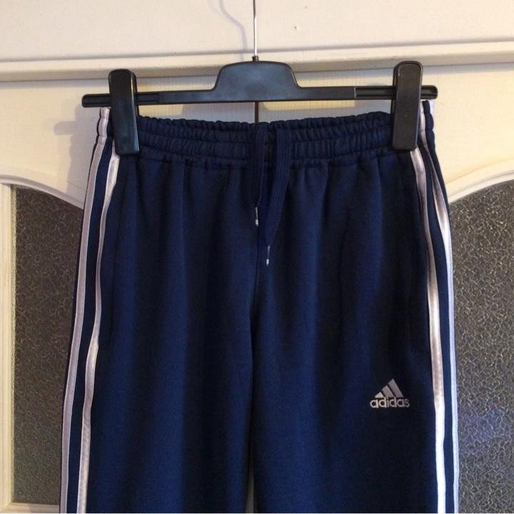Adidas синие спортивные брюки на 160 рост