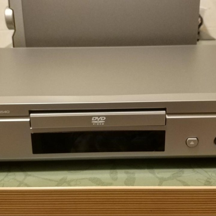 Проигрыватель DVD, CD, MP3 Yamaha DVD-S540