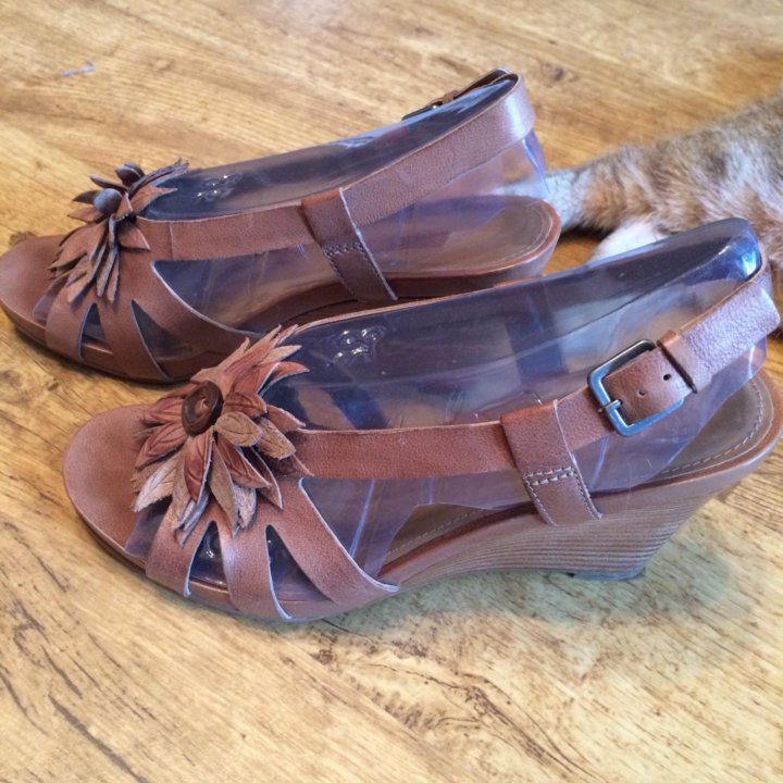 Босоножки Ecco