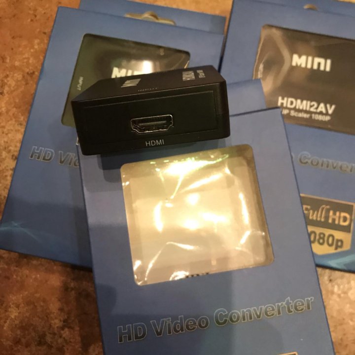 HDMI конвертер RCA.