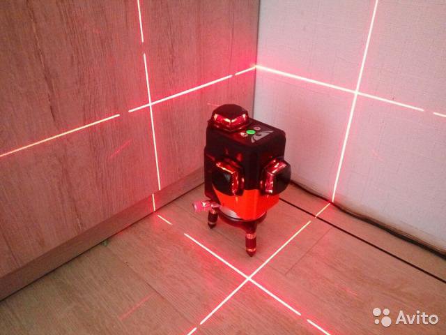 Лазерный уровень Deko 3D - красный луч новый