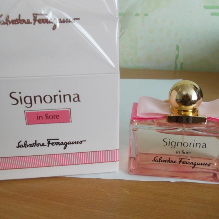 Signorina Salvatore Ferragamo