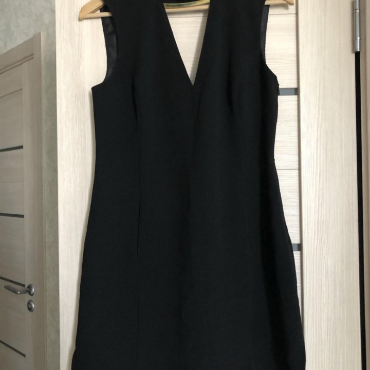 Платье чёрное вечернее