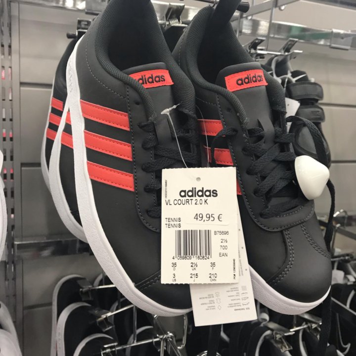 Кроссовки adidas р.32