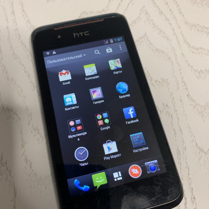 Смартфон HTC Desire 210