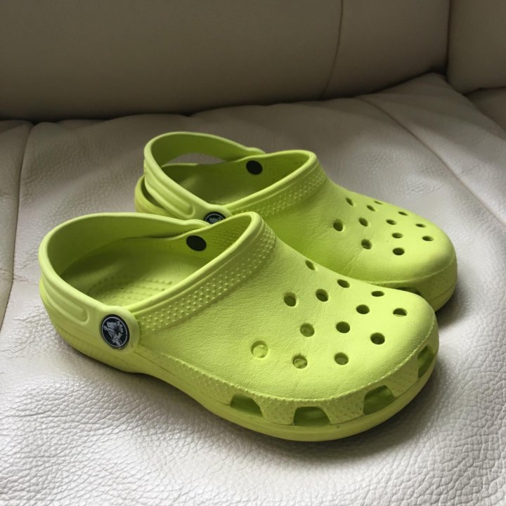 Crocs