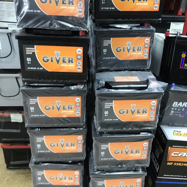 Продам новый аккумулятор GIVER 77 пуск 650