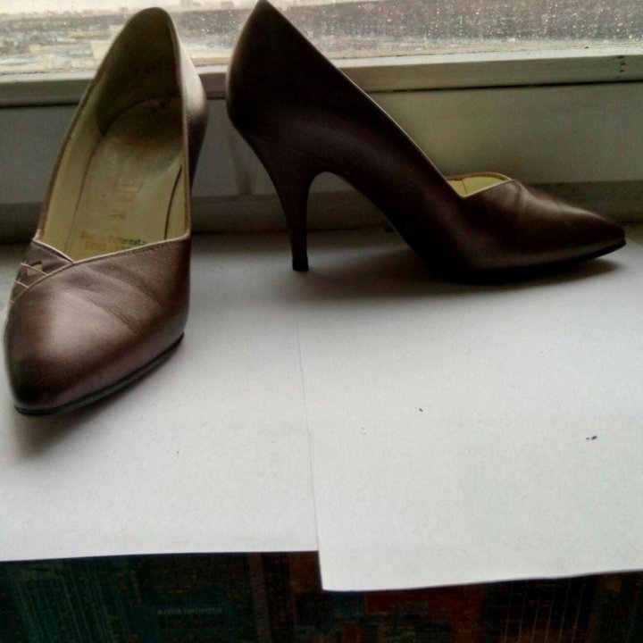 Обувь разная