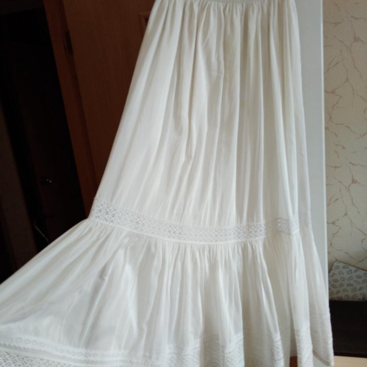 Воздушная белая юбка