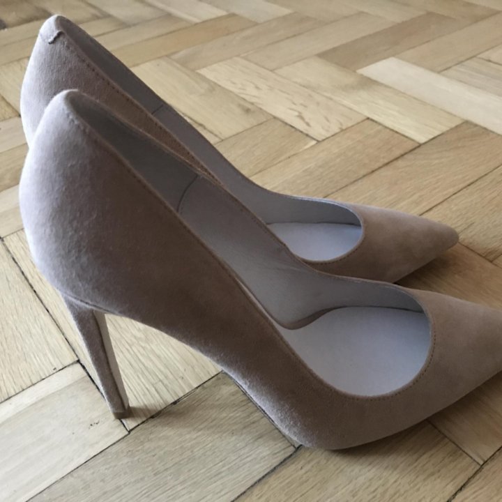 Туфли бежевые