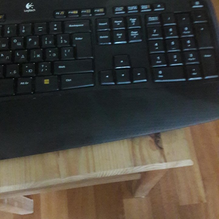 Клавиатура LOGITECH MK 710