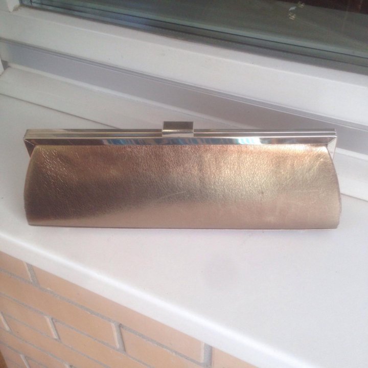 Сумки клатчи