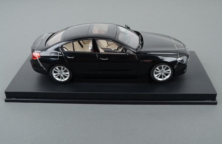 Bmw 6 er Gran Coupe 650i F06 1:18 Paragon