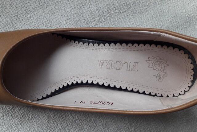 Туфли на каблуке