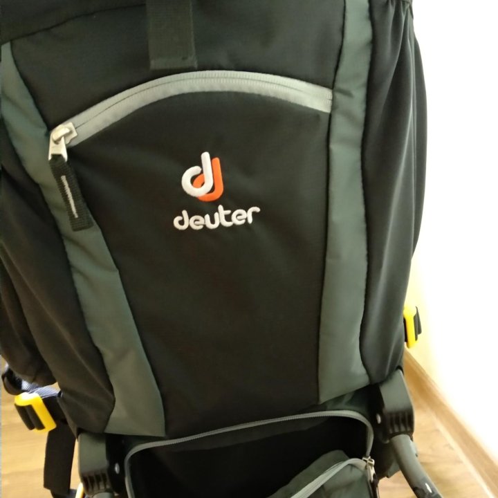 Рюкзак-переноска Deuter Kid comfort аренда