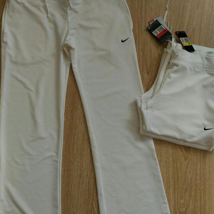 Новые NIKE Спортивные штаны (брюки) M, L