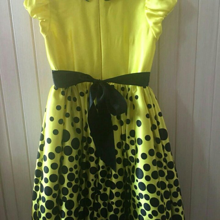 Платья на девочку