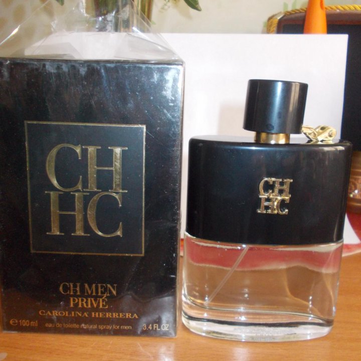 Carolina Herrera CH