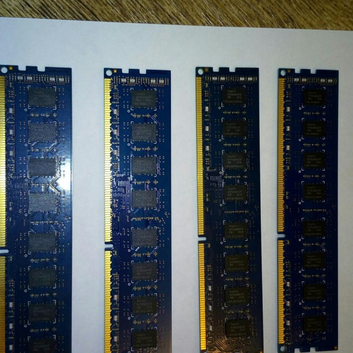 Hynix 16GB (4x4GB) 2Rx8 PC3-12800 1600 MHz