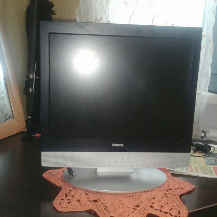 Телевизор жк,15>дюйм