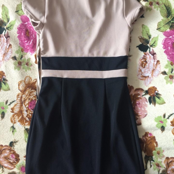 Платье новое