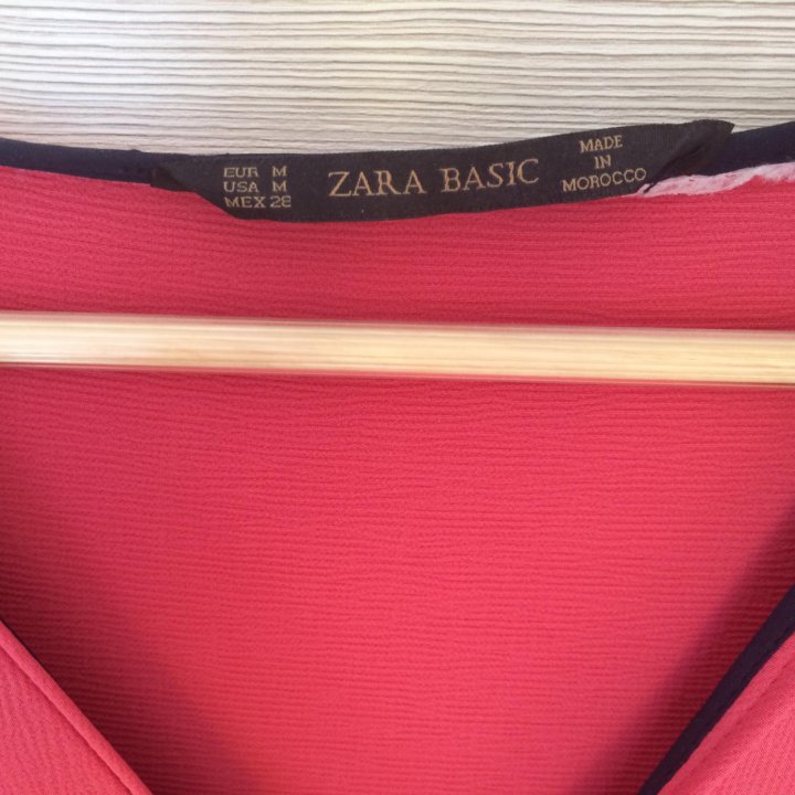 Платье zara, M