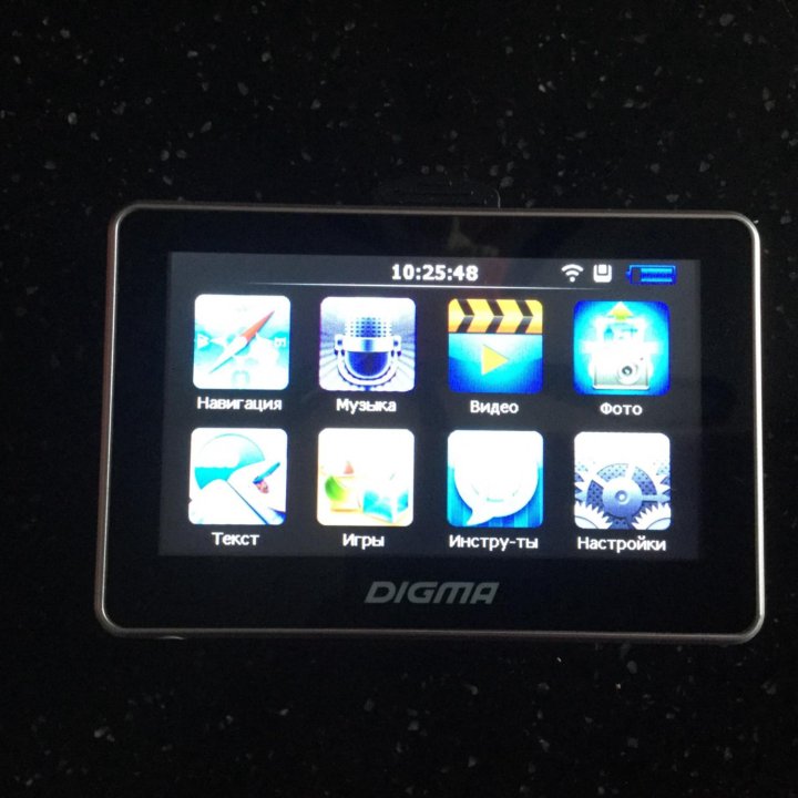 Портативный GPS-навигатор Digma AllDrive 400