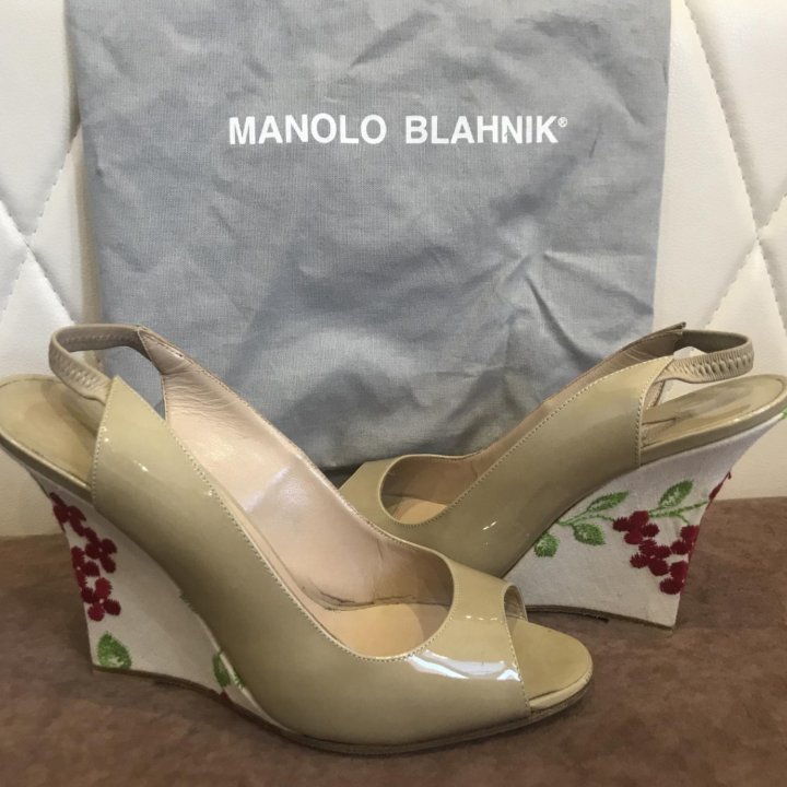 manolo blahnik оригинал