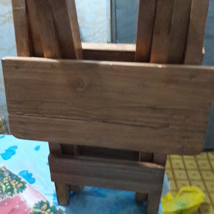 стул деревянный складной новый. 48 см