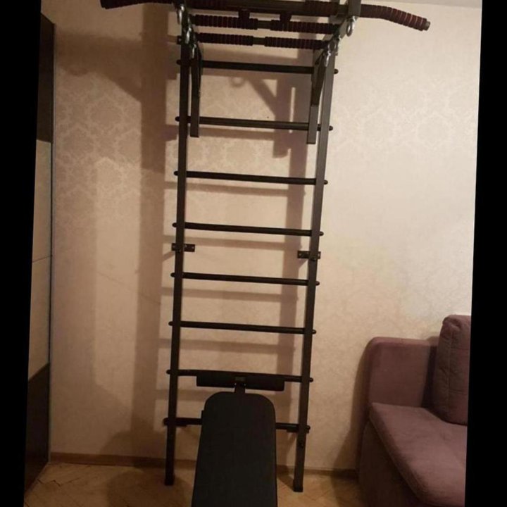 Шведская стенка.
