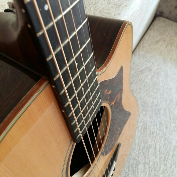 Уроки игры на гитаре Уроки игры на гитаре