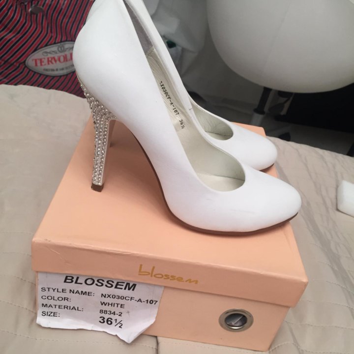 Туфли свадебные