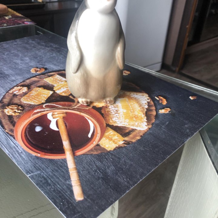 Статуэтка пингвин