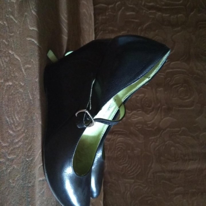 Туфли кожаные б/у