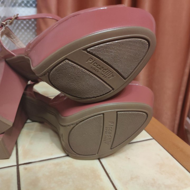 Летние туфли