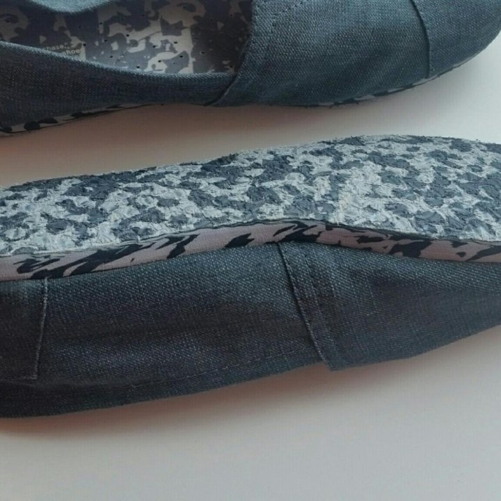 Обувь мужская TOMS