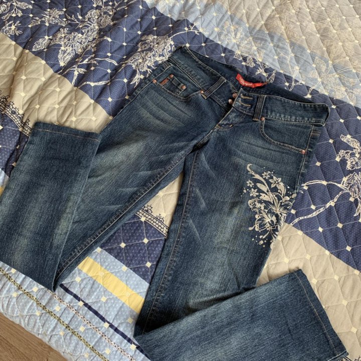 Джинсы стрейч