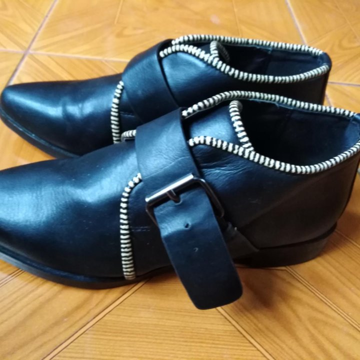 Ботинки Parfois 38 разм