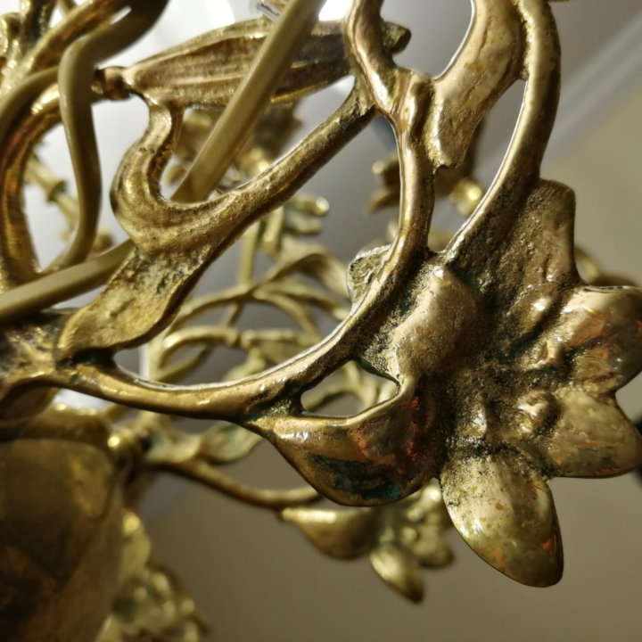 Бронзовая люстра