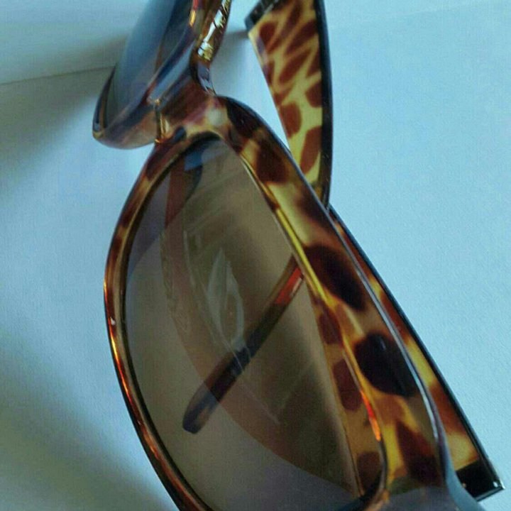 Солнцезащитные очки (леопард) новые