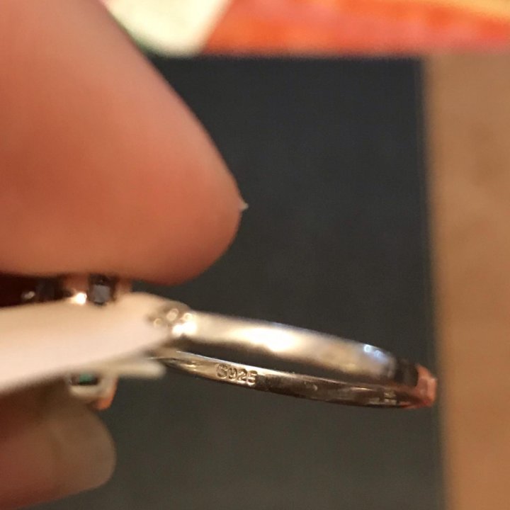 Серебряное кольцо