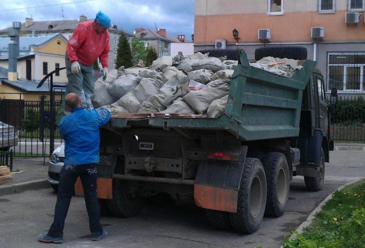 Вывоз мусора снега есть грузчики сомасвалы