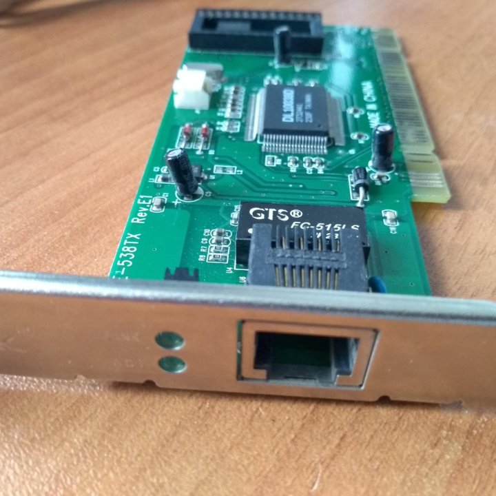 Сетевая карта DFE-538TX