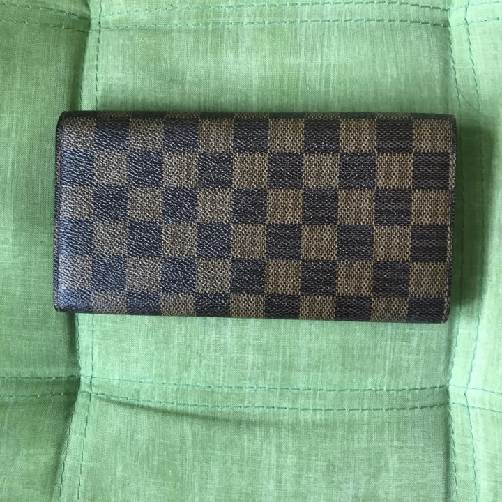 Кошелёк Louis Vuitton