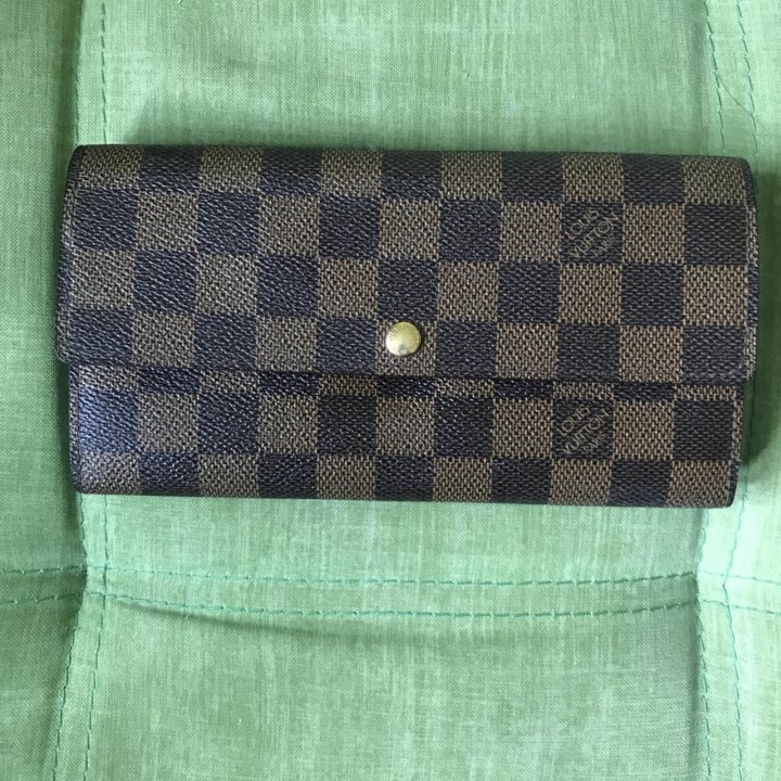 Кошелёк Louis Vuitton